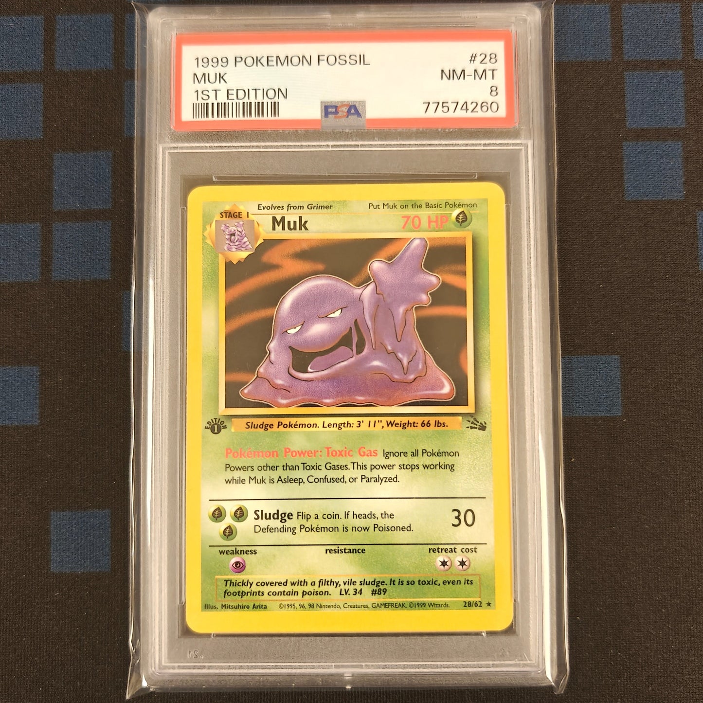 Pokemon TCG Muk 1st Edition Fossil 28/62 (PSA 8)