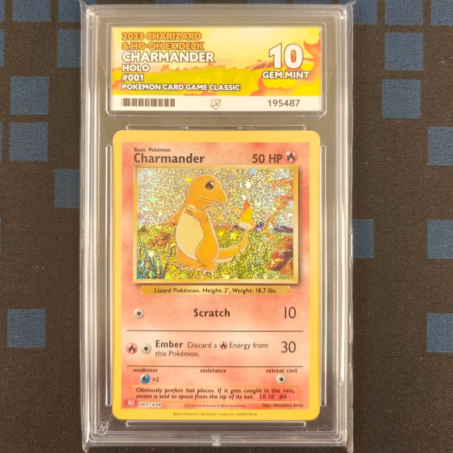 Pokemon TCG Charmander Trading Card Classic Collection 001/034 (ASE 10)