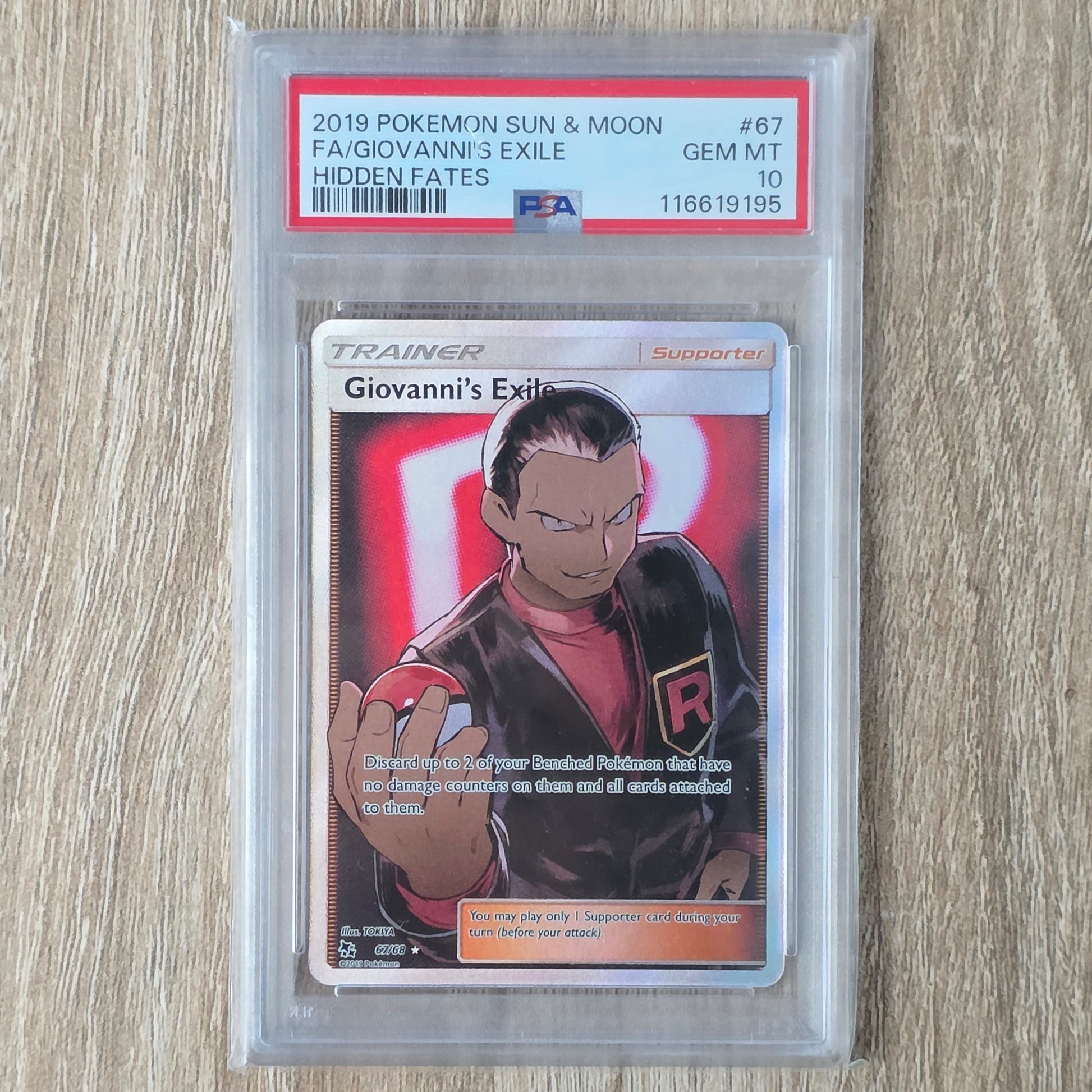 Pokemon TCG Giovanni's Exile Hidden Fates 67/68 (PSA 10)