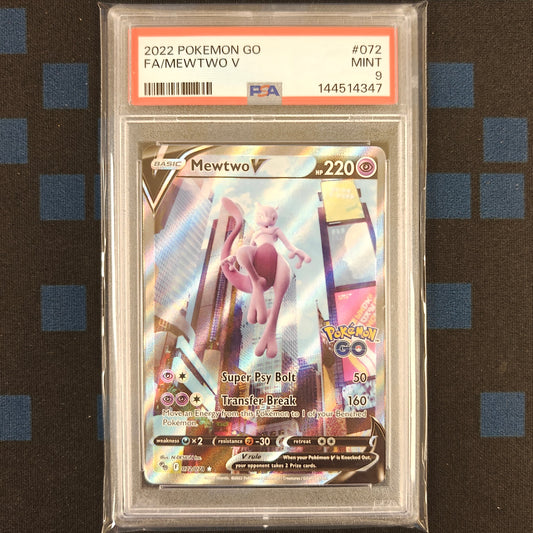 Pokemon TCG Mewtwo v Pokemon Go 072/078 (PSA 9)