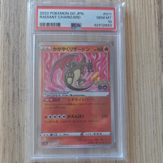 Pokemon TCG Radiant Charizard Pokemon GO (Japanese) 011/071 (PSA 10)