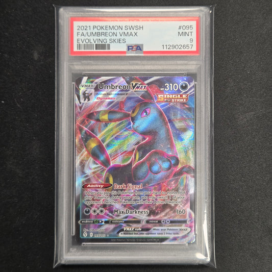 Pokemon TCG Umbreon VMAX Evolving Skies 095/203 (PSA 9)